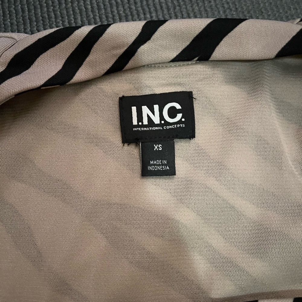 INC Top - Picture 3 of 5